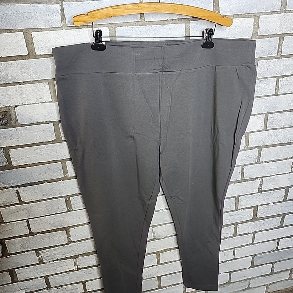 New Terra & Sky Women's High-Waisted Ankle Length Legging Plus Size 4X Grey - Picture 3 of 12